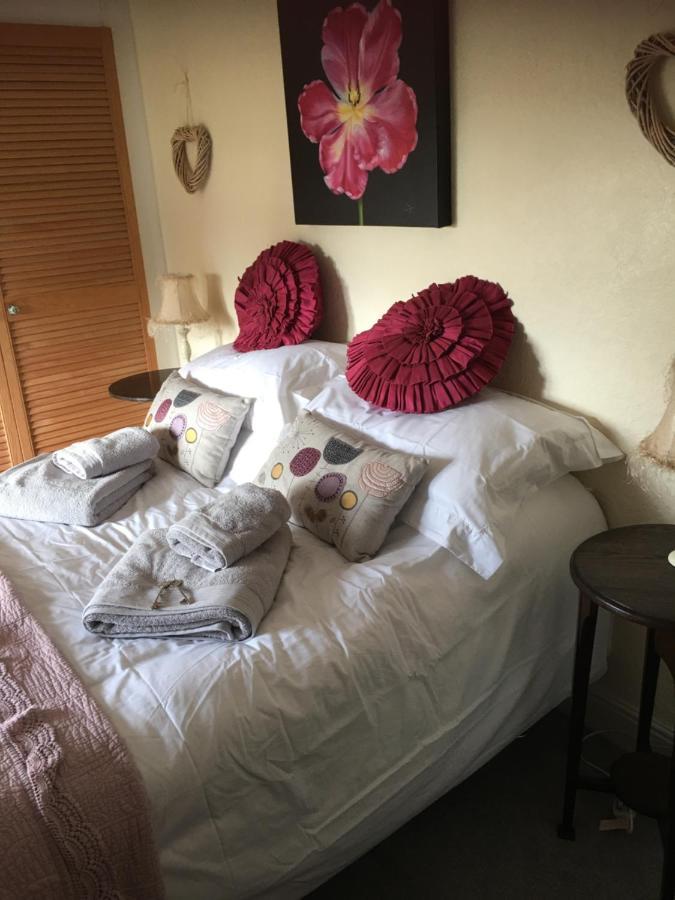Oscar Park Farm Bed & Breakfast ยอร์ค ภายนอก รูปภาพ